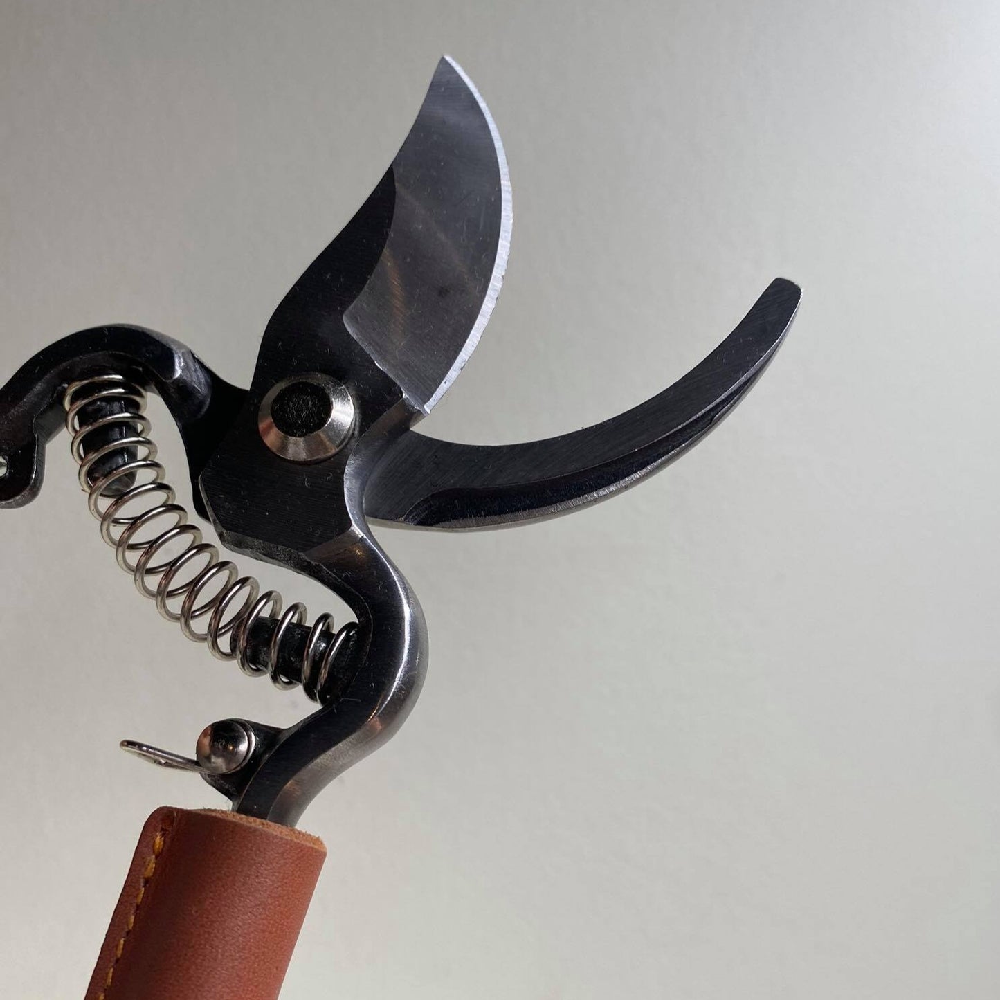 Leather Handled Secateurs